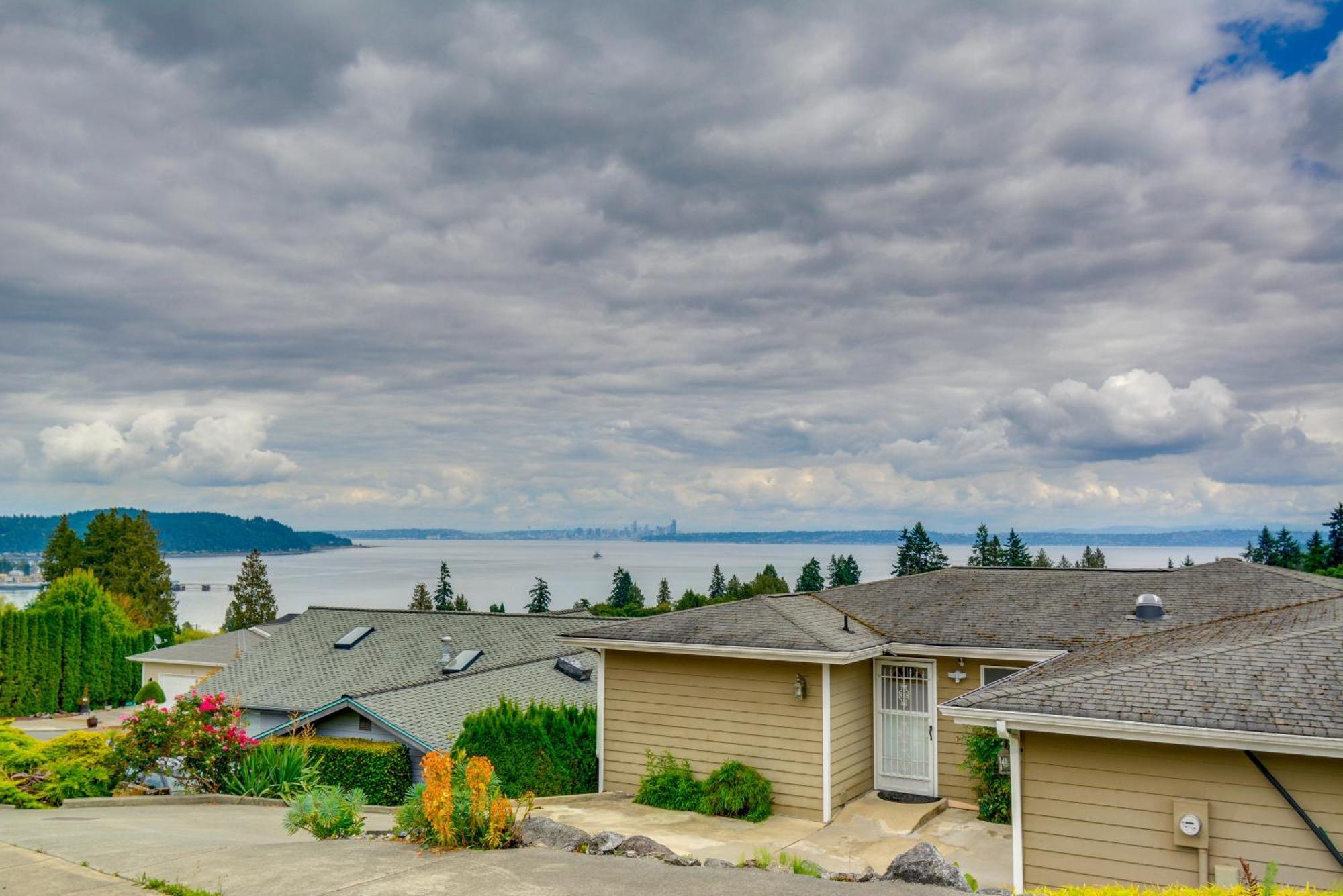 Port Orchard Studio About 19 Mi To Seattle エクステリア 写真